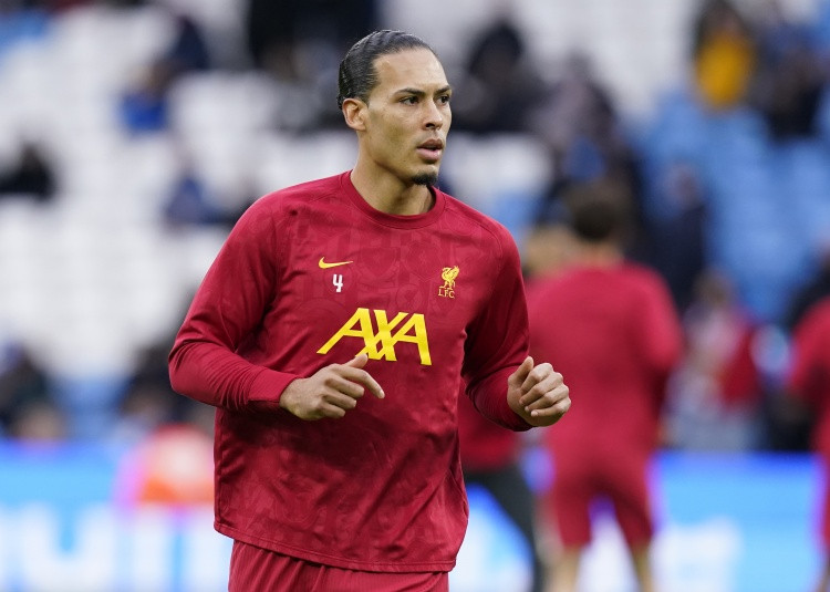 鲁尼谈范戴克: 作为评论员我需表达自己看法, 他确实没前几年出色