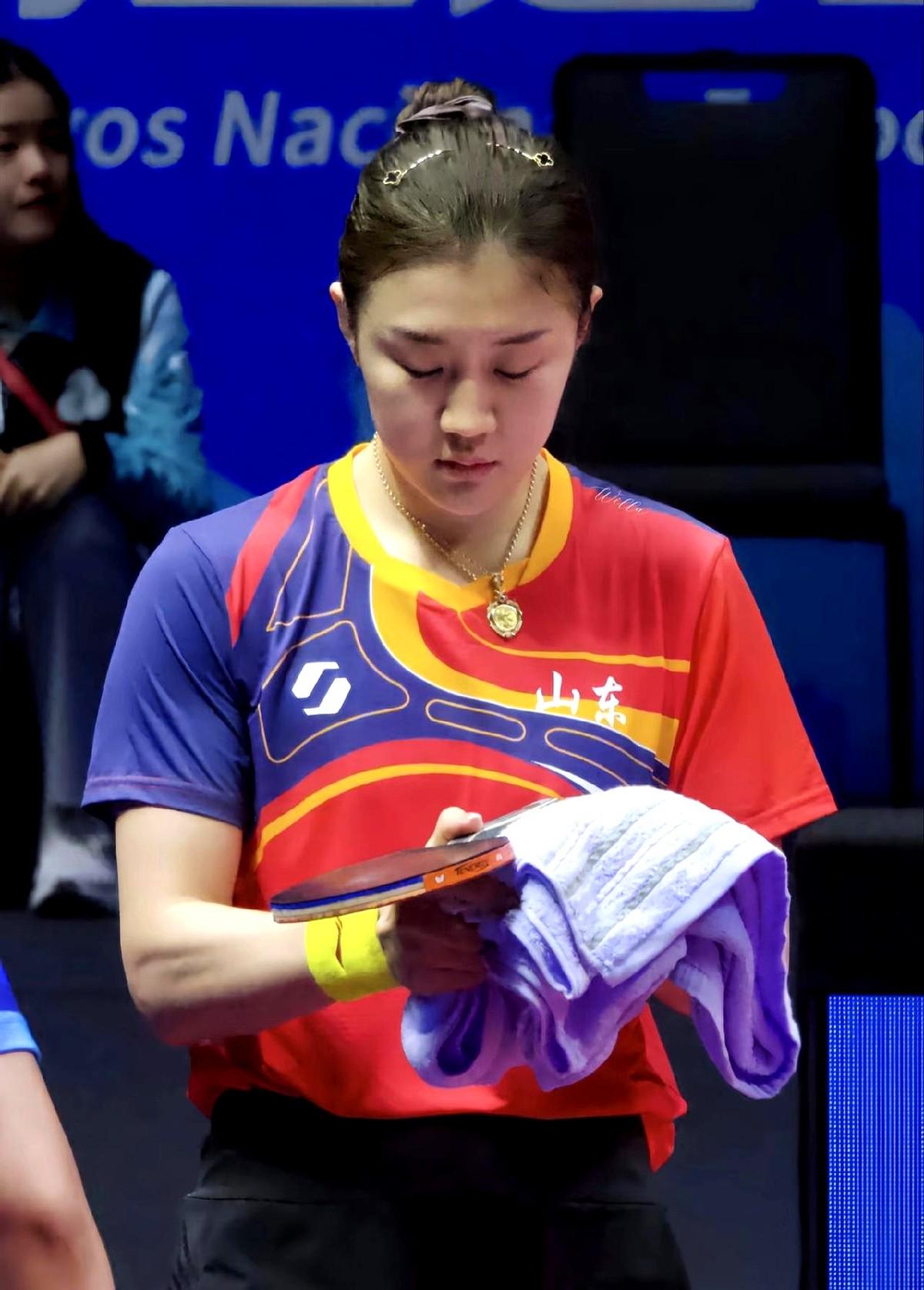 休赛9个月没系统训练，复出却把何卓佳压着打？陈梦这波操作直接让评论区炸锅！谁