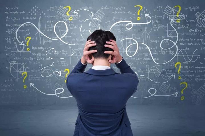 大部分人都是错的只要稍微观察一下：有钱人无论在哪里都是少数，成功也是少数。为什