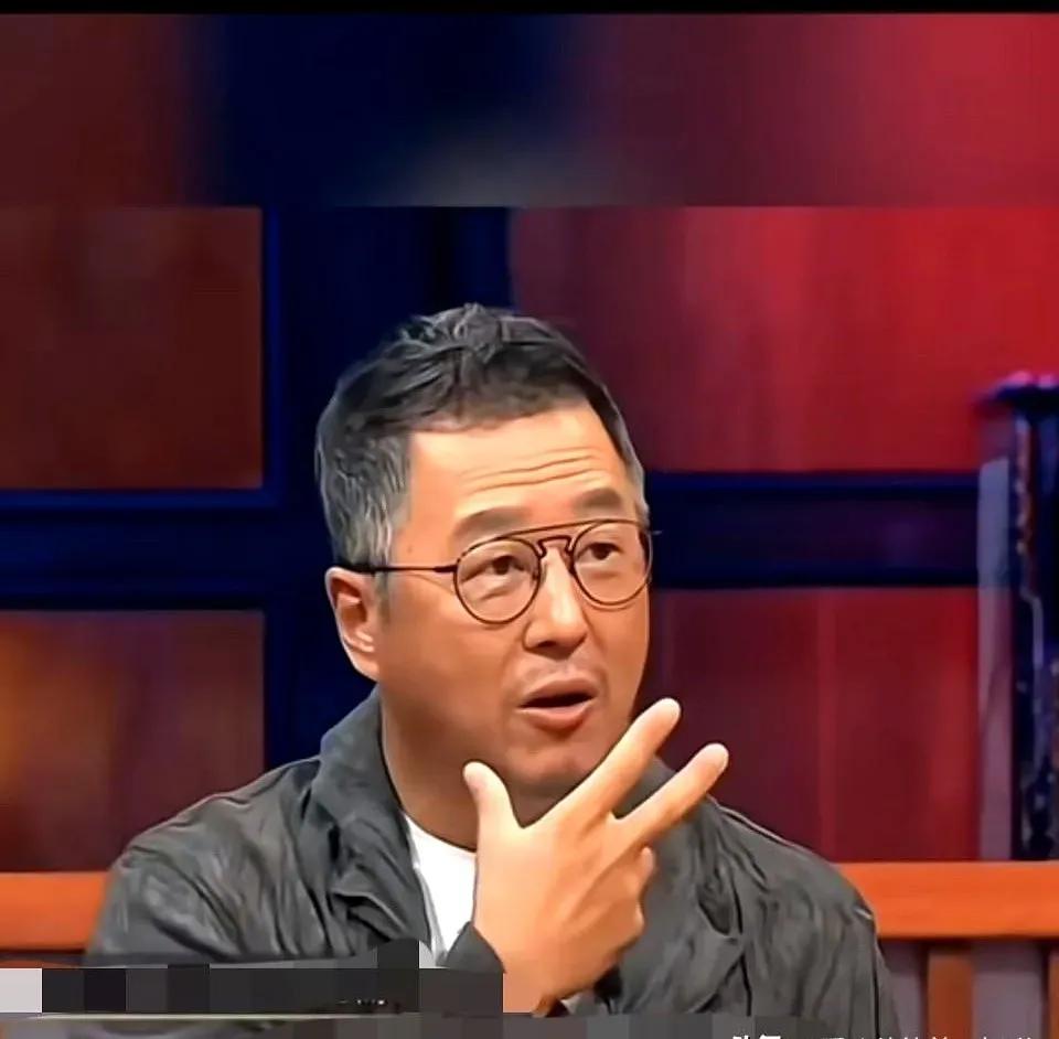 　　庾澄庆都为大S发文了，王伟忠为何不发文　　其实王伟在大S的一生中的确就是非