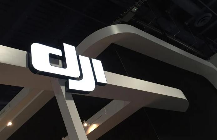 美国人为什么制裁不了大疆？网传美国把大疆拆了七零八散，每个零部件都检查了，却没找