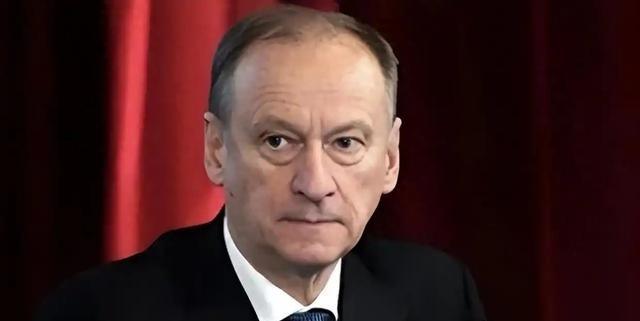 美为何不跟中国打？德国军事专家的一番话戳中了要害，他曾直言，不是美国没实力打，而