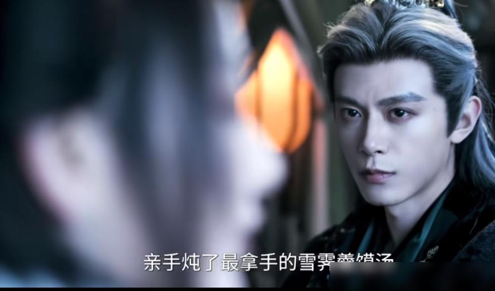 最近被《逐玉》的讨论刷了屏。这本晋江古言原名《侯夫人与杀猪刀》，86万字早