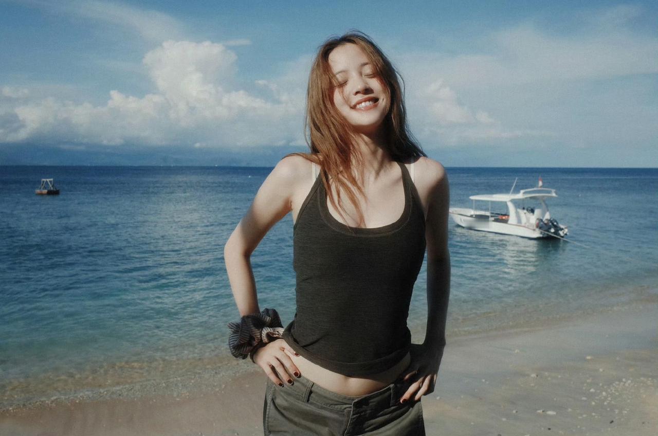 海岛少女娜娜😘欧阳娜娜