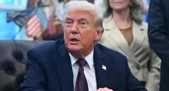 特朗普有句话话就很有意思了，曾当主持人问他，如果日本与中国开战，美国会不