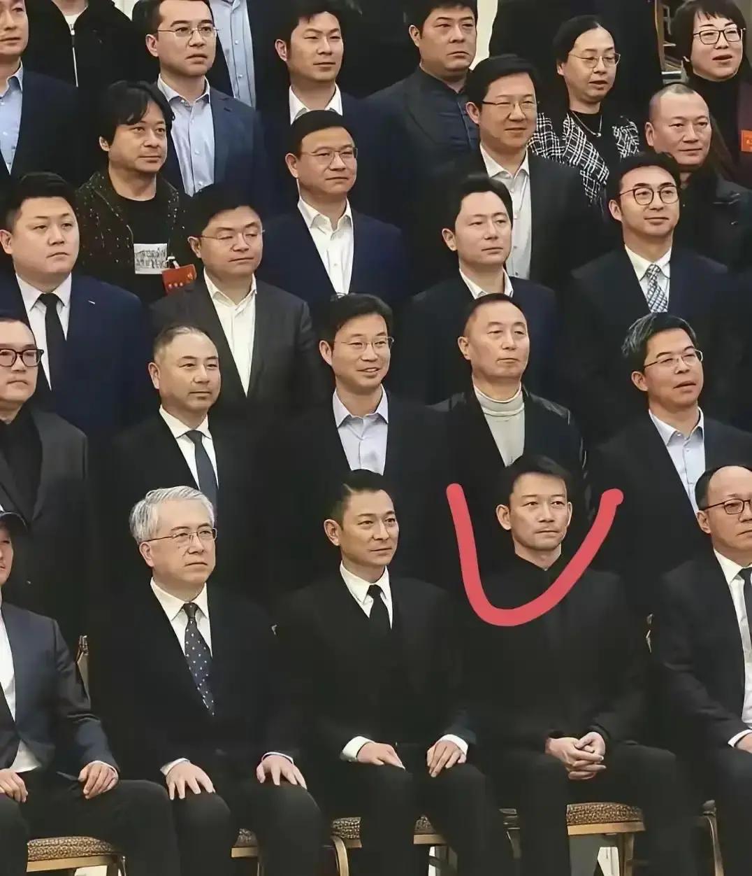 导演们为什么愿意把“最贵的”剧本交给一个“年过六十”的明星？宁浩把打磨七年