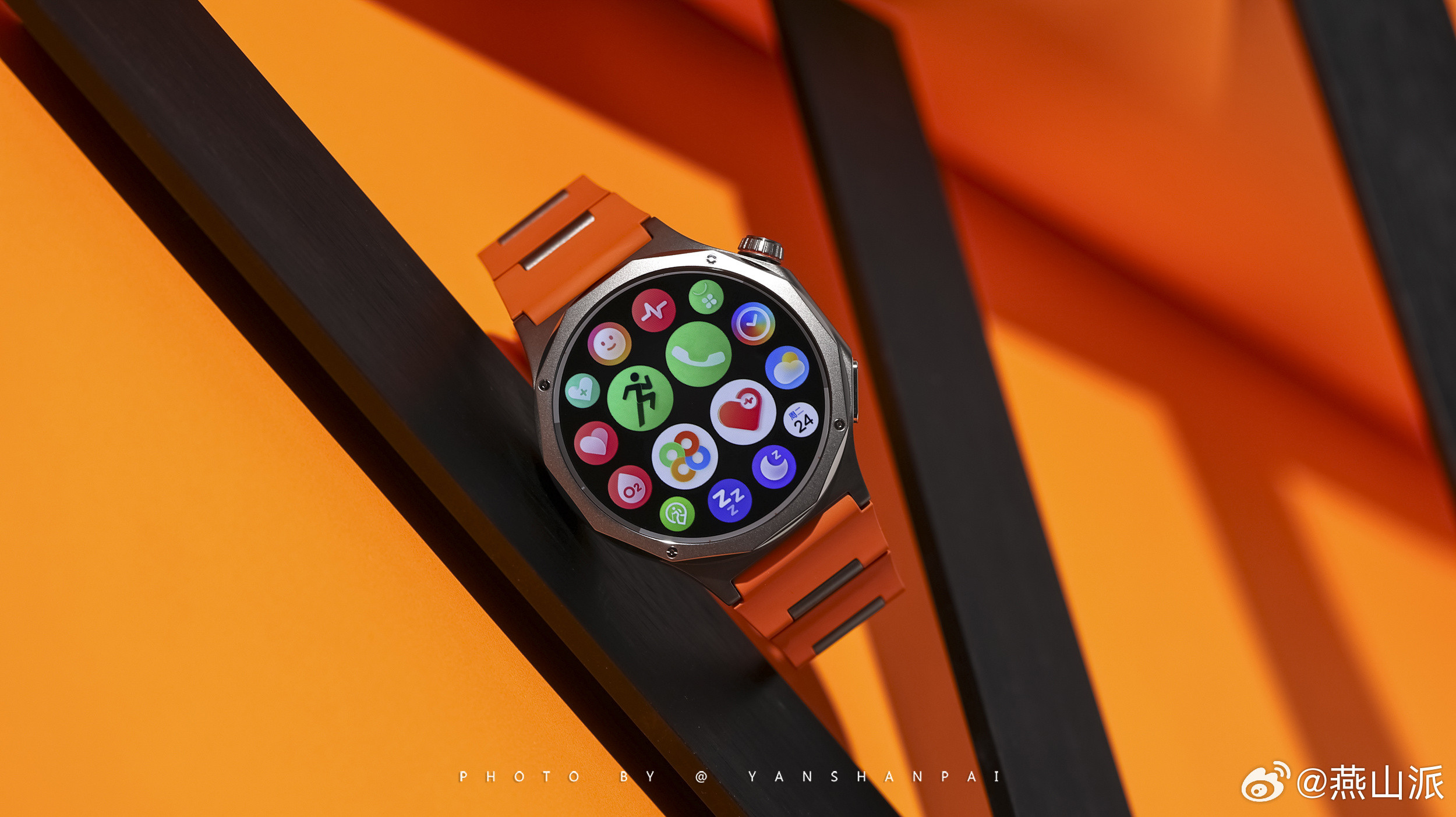 OPPOWatchX3似乎又要稳坐今年安卓表皇的称号了~OPPOWatch