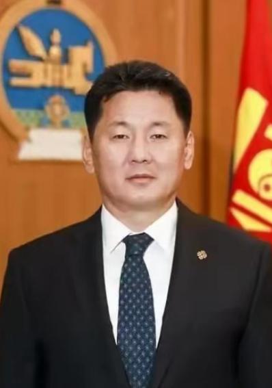 蒙古国如果加入北约，会不会成为第二个乌克兰？这么说吧，蒙古国上午8点加入北约，那