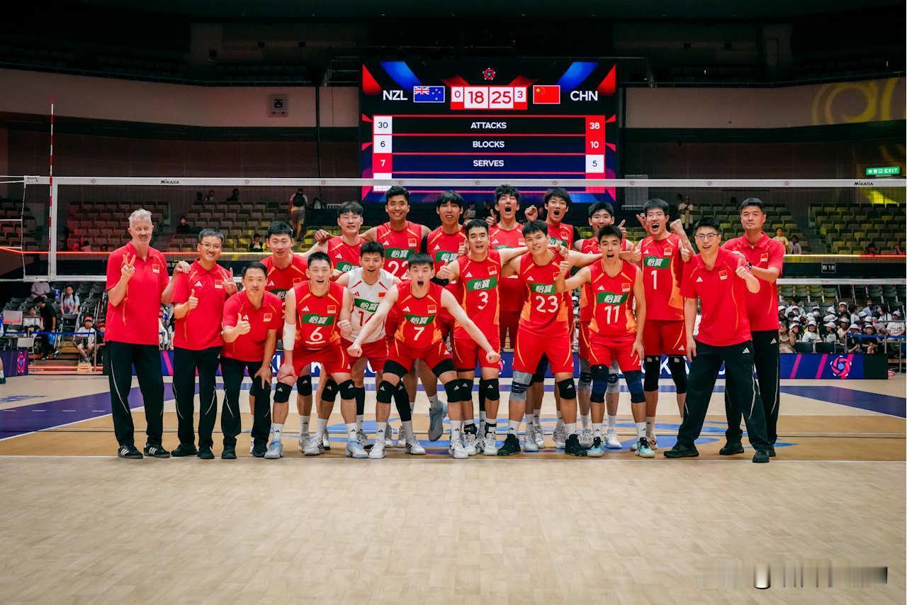亚锦赛颗粒无收的中国男排换教练就可以解决问题？联赛机制运转出现了问题。联赛不