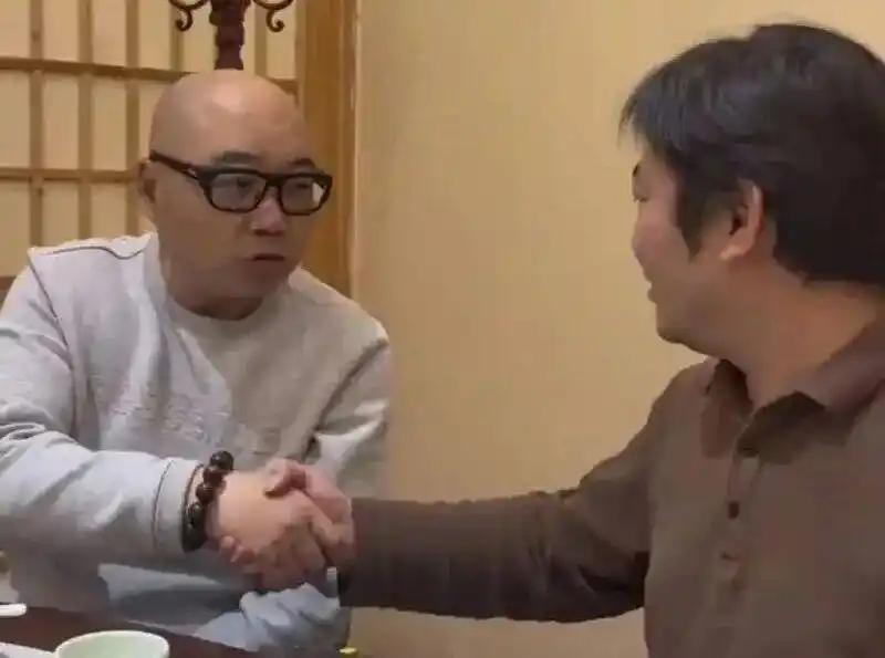 张雪离开这2年，凯越机车过的怎么样？张雪和凯越机车严凯聚在一起，握手言和了，