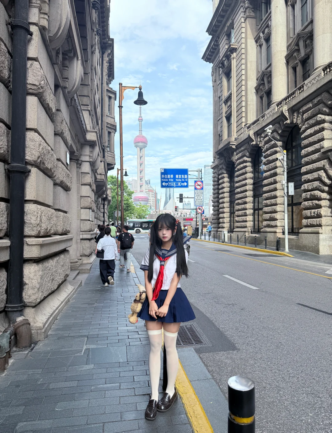 当你一个人来到上海。。。
