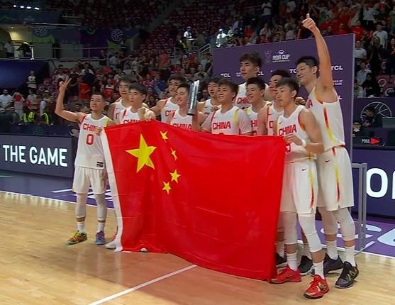 中国队长！赵睿砍下24分6助，当选半决赛最佳球员，这一场真的燃尽了！中国男篮