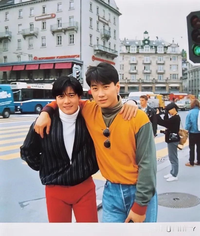 1991年，26岁的郭富城与25岁的黎明在瑞士为香港小姐宣传拍摄mtv，也是四大