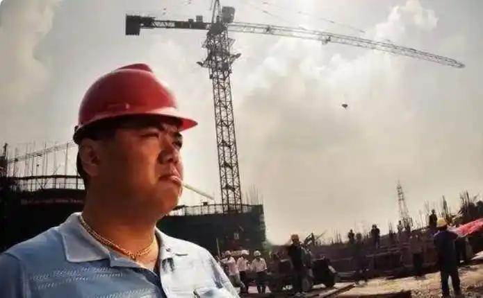 这年头、这环境、包工头还能干吗？以前包工头=暴富代名词，现在包工头=负