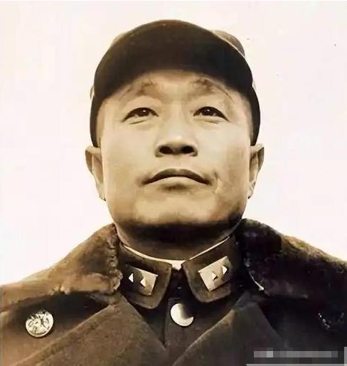 说起淮海战役里，杜聿明的头号对手，十个人里有九个会答粟裕。可杜聿明晚年却是坦言，