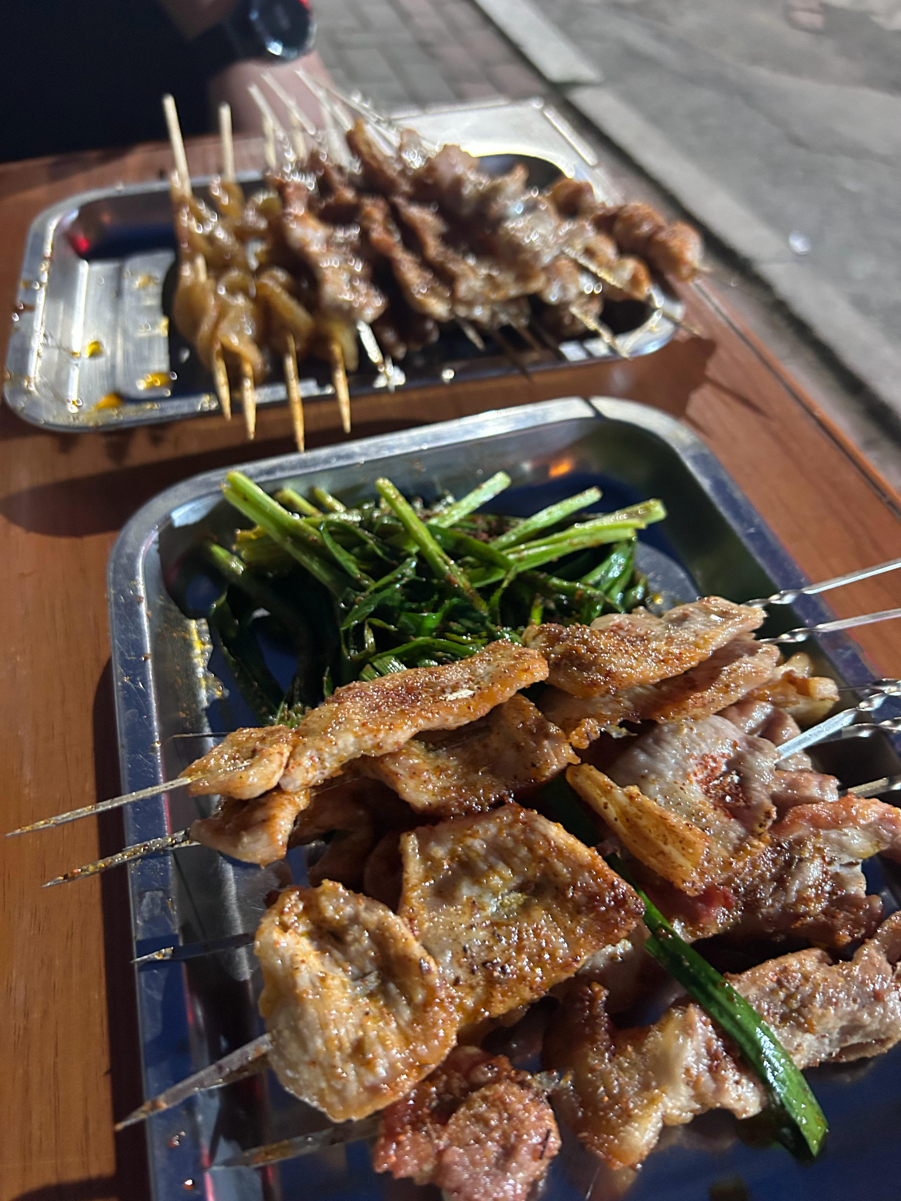 还得是北方烧烤啊​​​