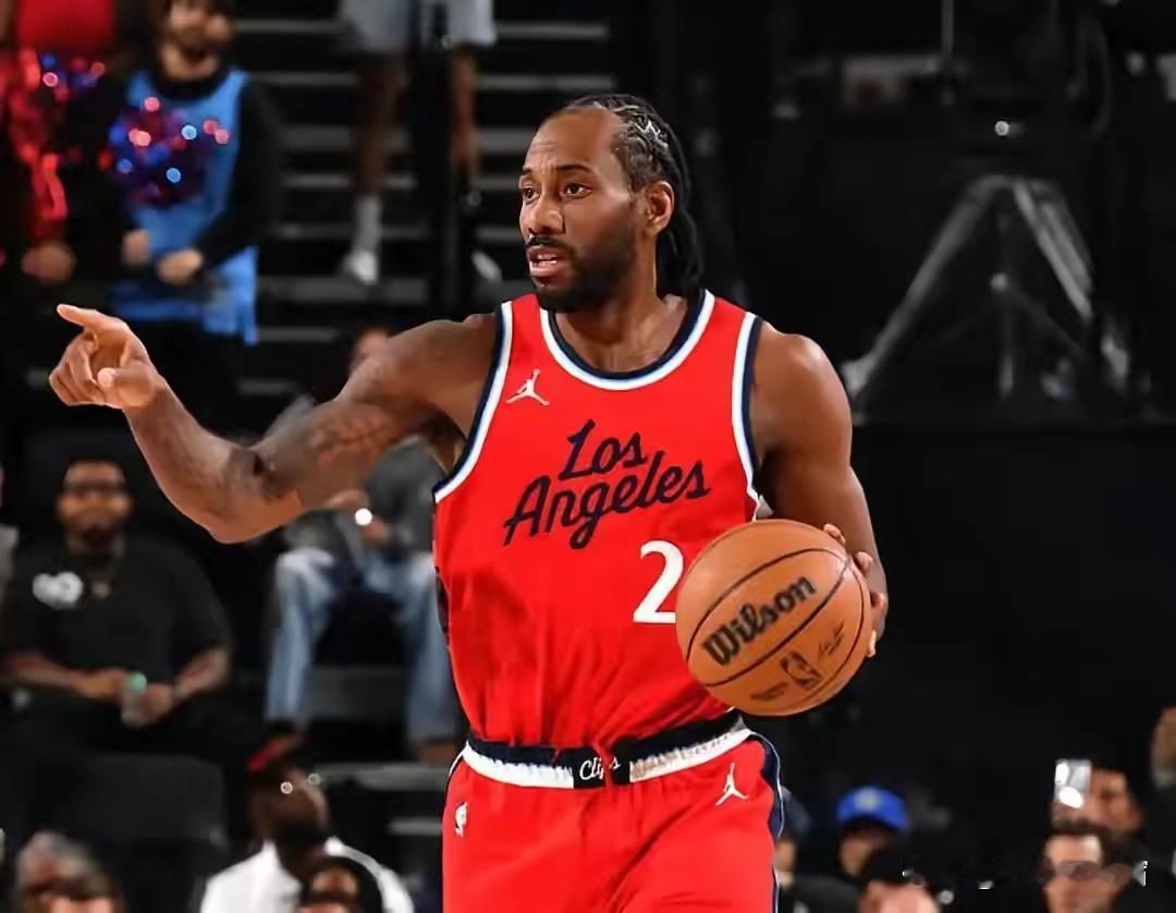 大家有没有发现，快穿这队简直太有意思啦！他们对任何球员都冷酷无情到了极点，唯独对