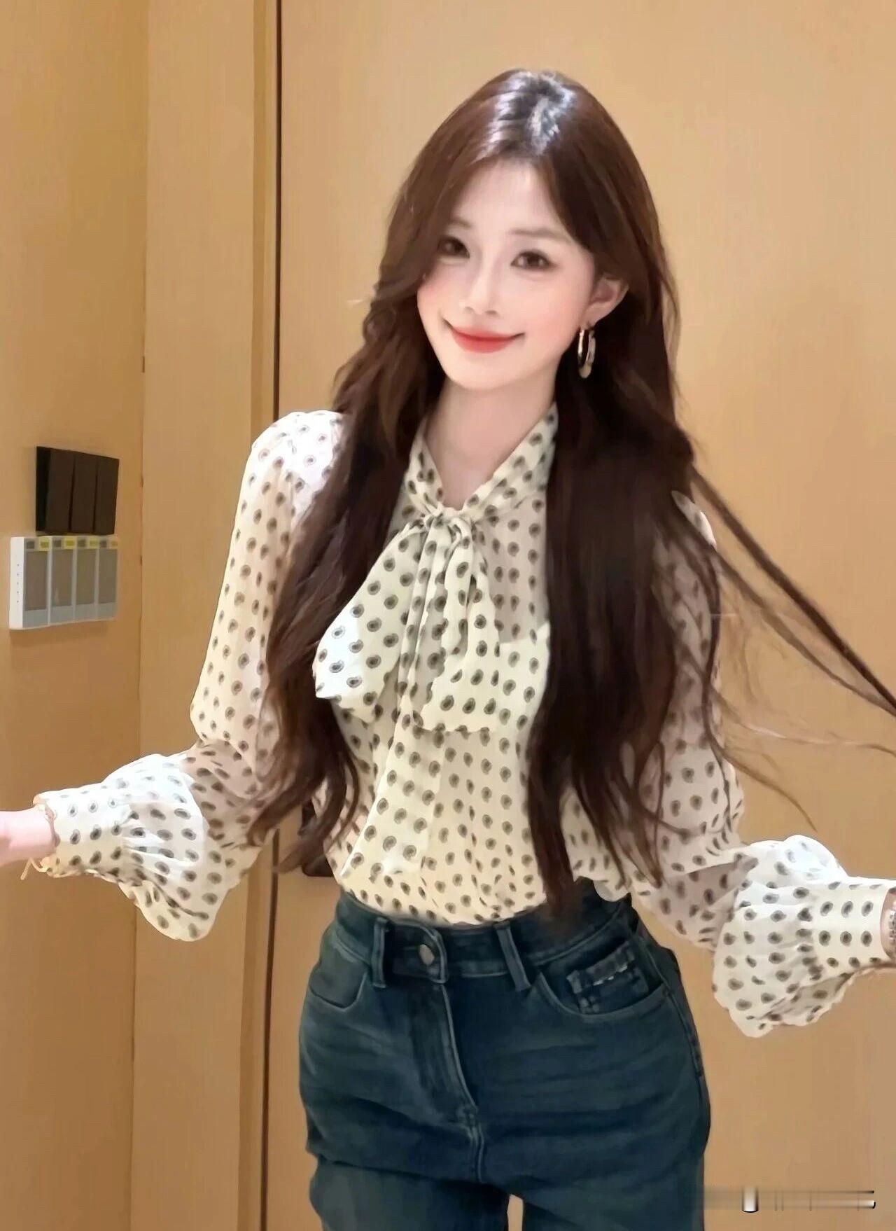 “宝～我穿这套去见男朋友，会不会太撩啦？[比心][比心][比心]气质穿搭怎么穿