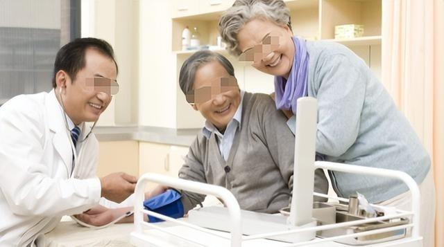 体检报告，原本是我们掌握健康状况的工具，然而，有时候它却成为许多人忽视健康警报的