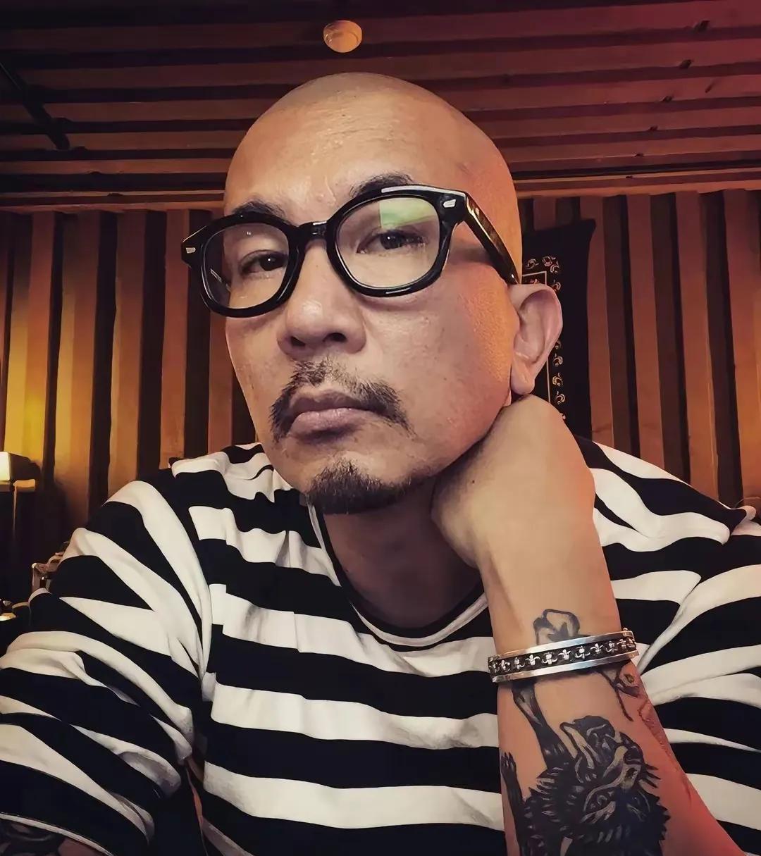 是真的吗？大S的遗产！只能在台湾省花，不能带走？难怪光头呆在台湾不走了，原来原