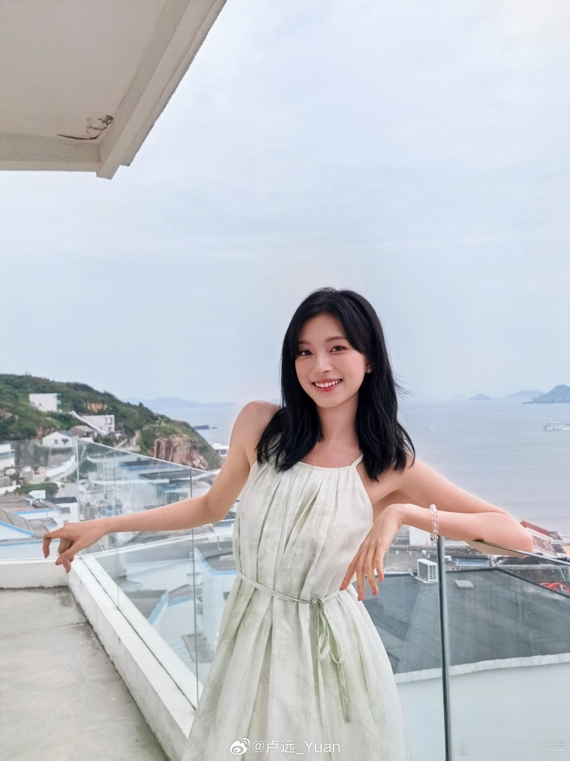 卢远我会大步走向下一个盛夏成长的每一步都是精彩的积累，我会继续放飞梦想，迎接更