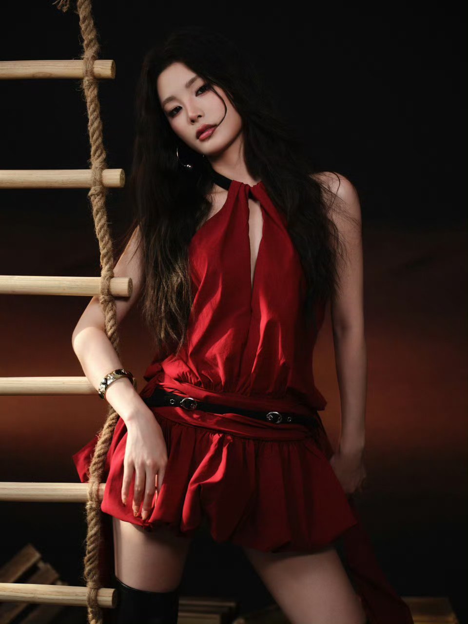 姚晓棠红色玫瑰🌹🌹🌹～～姚晓棠御姐姚晓棠好美​​​
