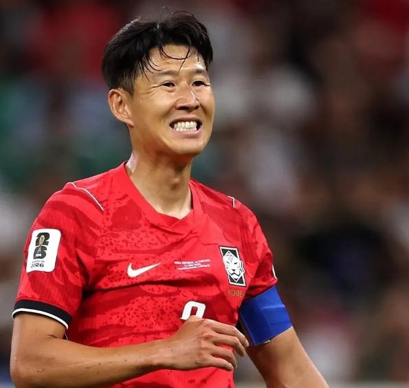 韩国足协恐怕要向国际足联投诉了！事情得从6月25号那天说起，当时韩国队在A组