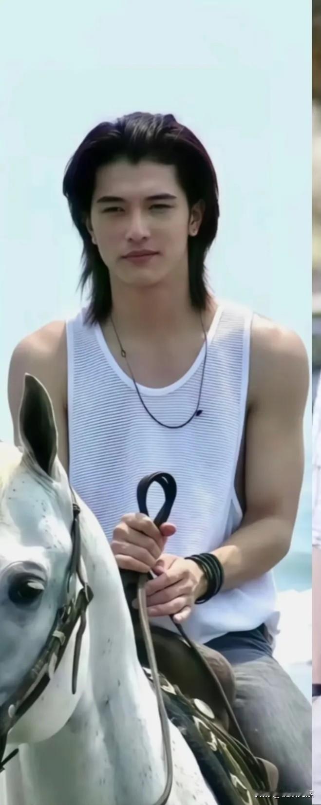 风花雪月我选邱泽，居家过日子我选罗晋，罗晋一看就是沉稳，纯朴的实在人。