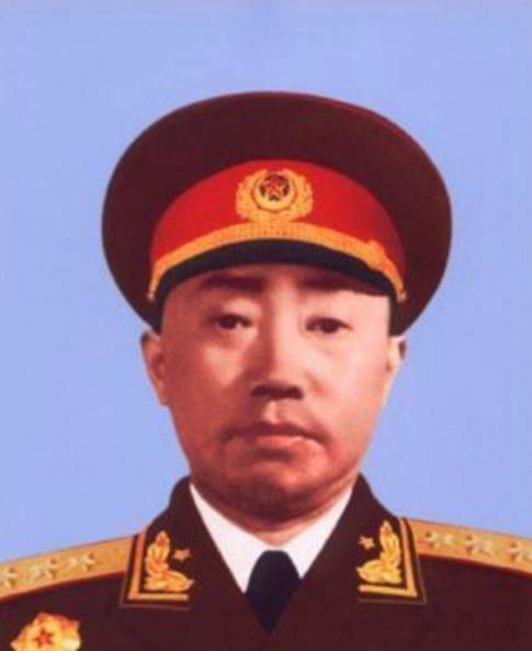 1978年，开国上将彭绍辉病逝，妻子张纬却发现遗体不对劲，当即向中央提出：解剖