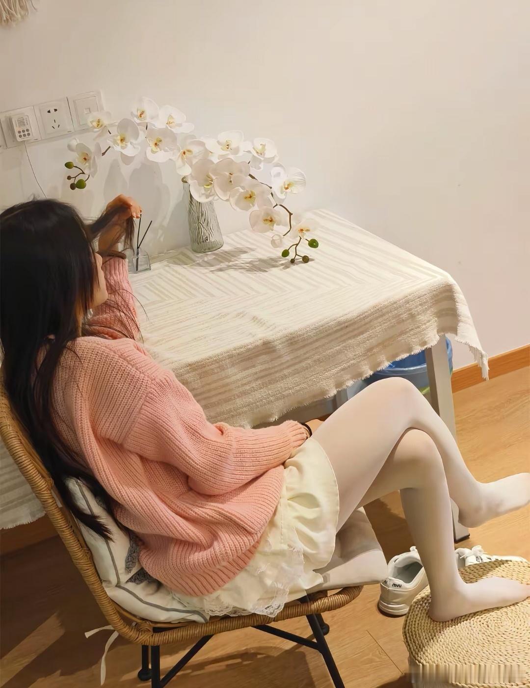 少女写真天冷啦美女一分钟视频创作季精彩人像​​​