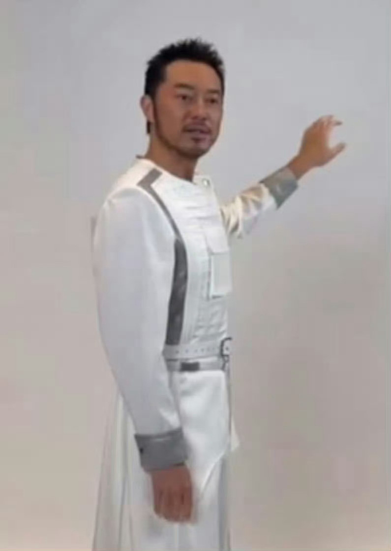 沙溢有吉克隽逸要的色号“妹，我最近肤色是这个号的。你给哥地址我寄给你。”哈哈哈