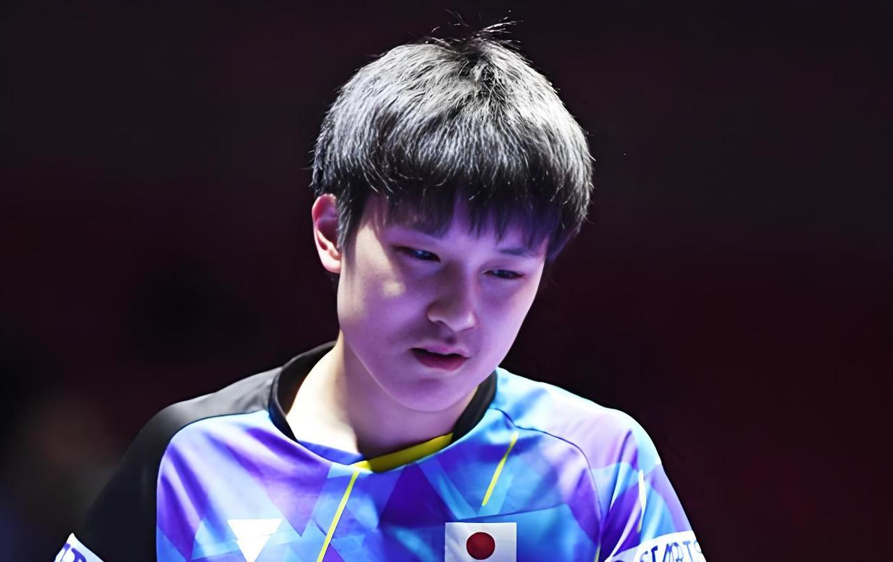#头号创作者激励计划#替补出赛的薛飞3：0完胜张本智和，而张本智和更像是打酱油