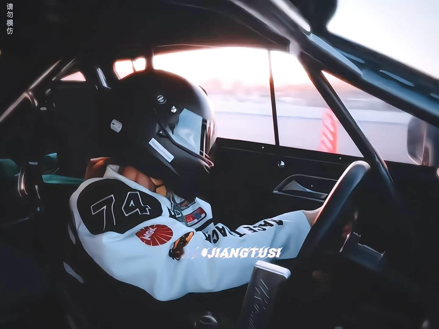白鹿打方向盘老公姐。。排队能坐上白鹿的副驾吗