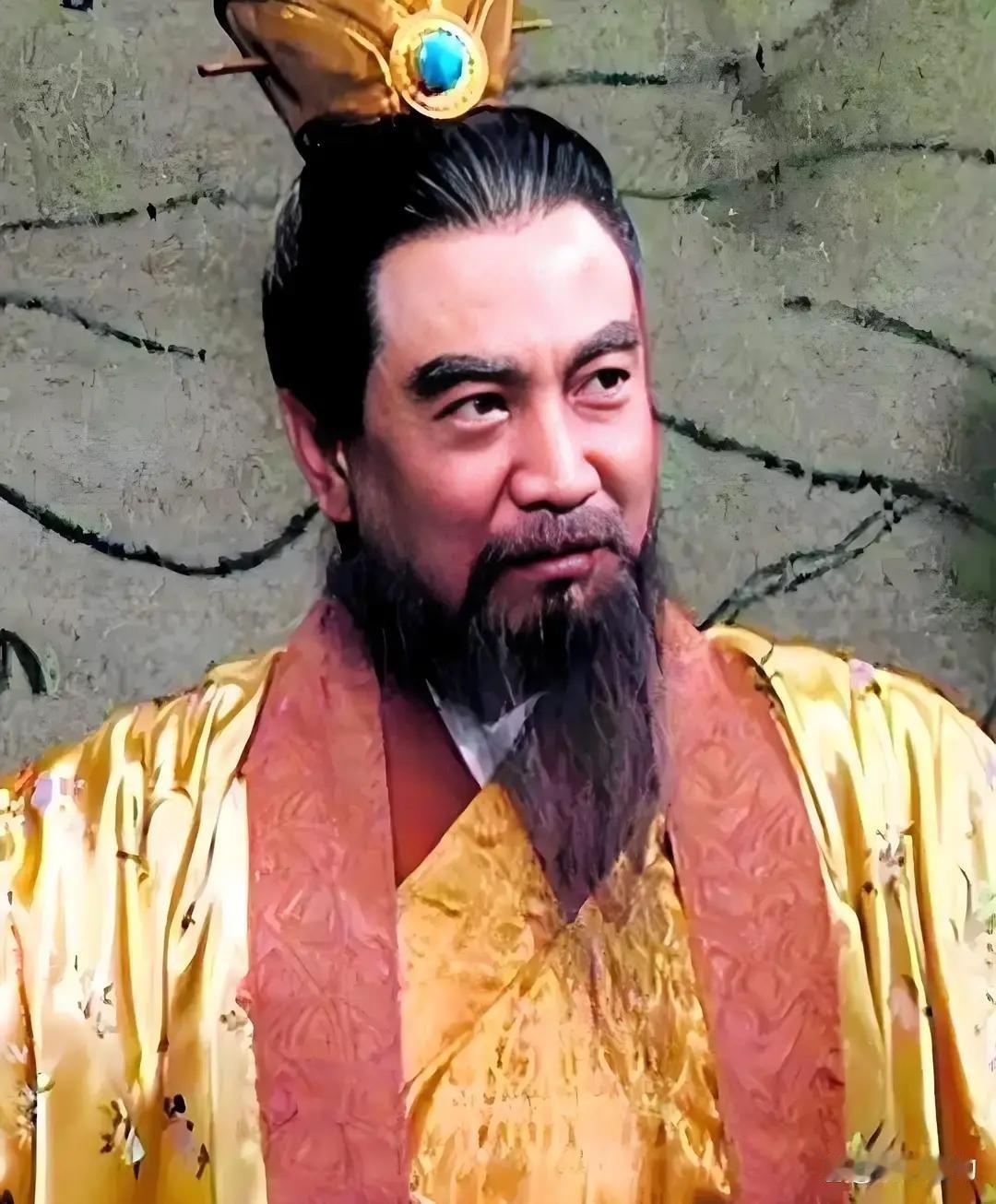 曹操这个人再坏，也没有杀汉献帝。他的儿子曹丕，也没有杀汉献帝，而是禅让完后，将其贬为山阳公，汉献帝做