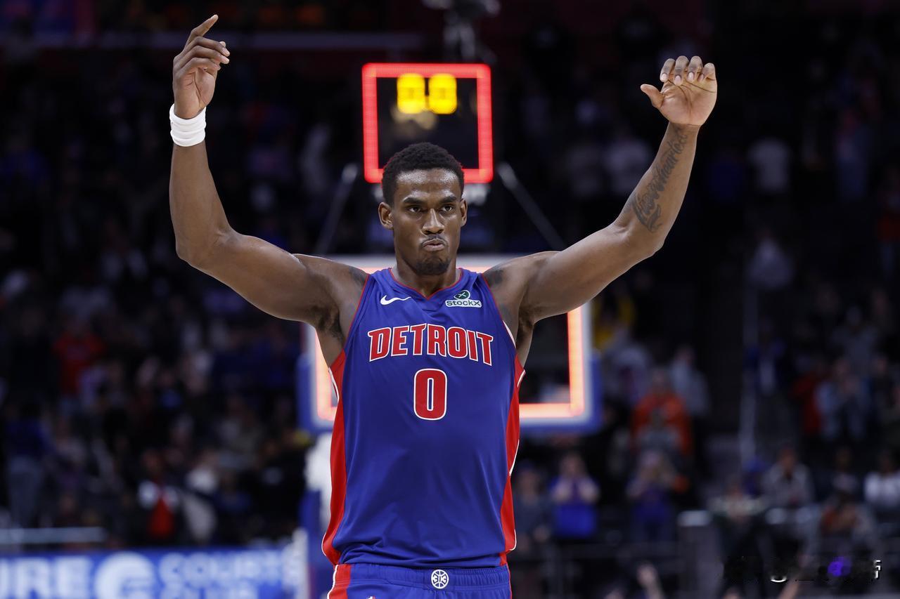 NBA新赛季首个20+20诞生了，万万没想到竟然是活塞队的杜伦!NBA新赛季