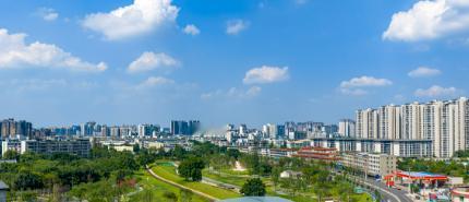 今天咱们来聊一所特别实在的学校——眉山职业技术学院。为什么要聊它？因为每年都有