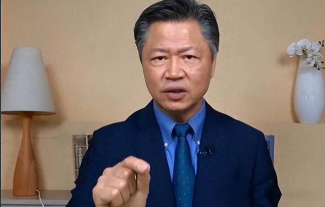赖岳谦抛出重磅预判：美国对华动手窗口期已开启，最快今年、最迟2027年必有动作！他为何敢这么判断？因