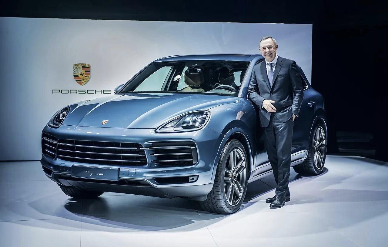 以前保时捷那可是豪车界的“宠儿”，很多国人挤破头都想拥有。但现在为啥不那么吃香了