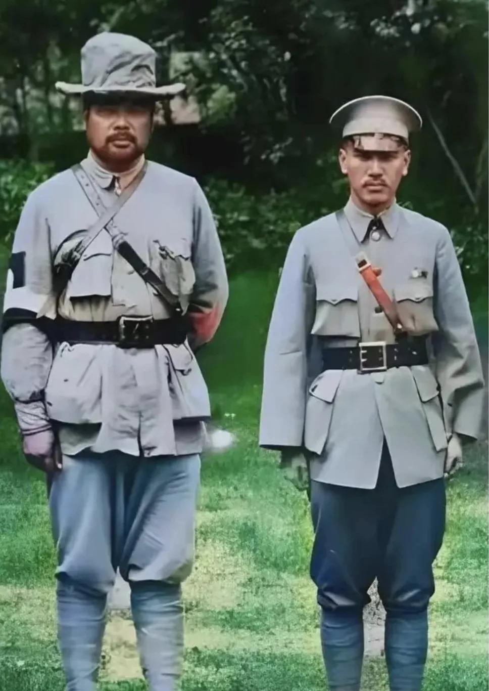1928年，北伐硝烟初散，冯玉祥与老蒋在河南郑州留下这张鲜为人知的合影。人称“布