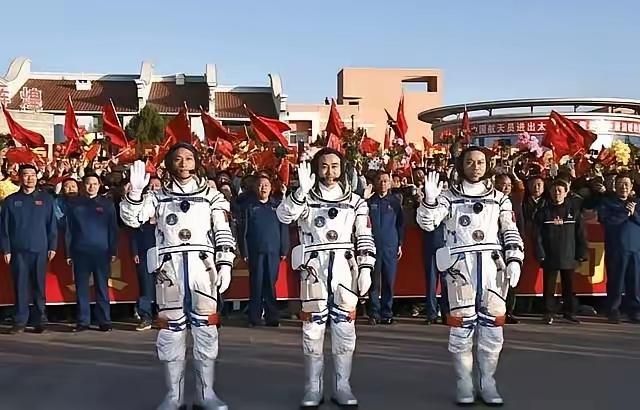 诺奖数量≠航天实力，这组对比藏着国家竞争力的真相，我发现日本拿了快30个诺奖