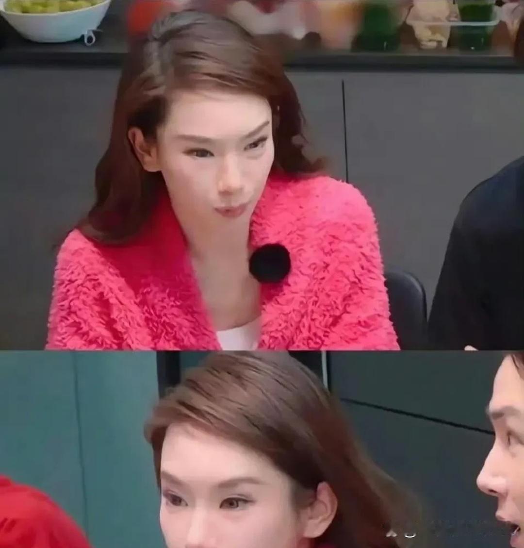 戚薇这是咋了乍一看差点没认出来