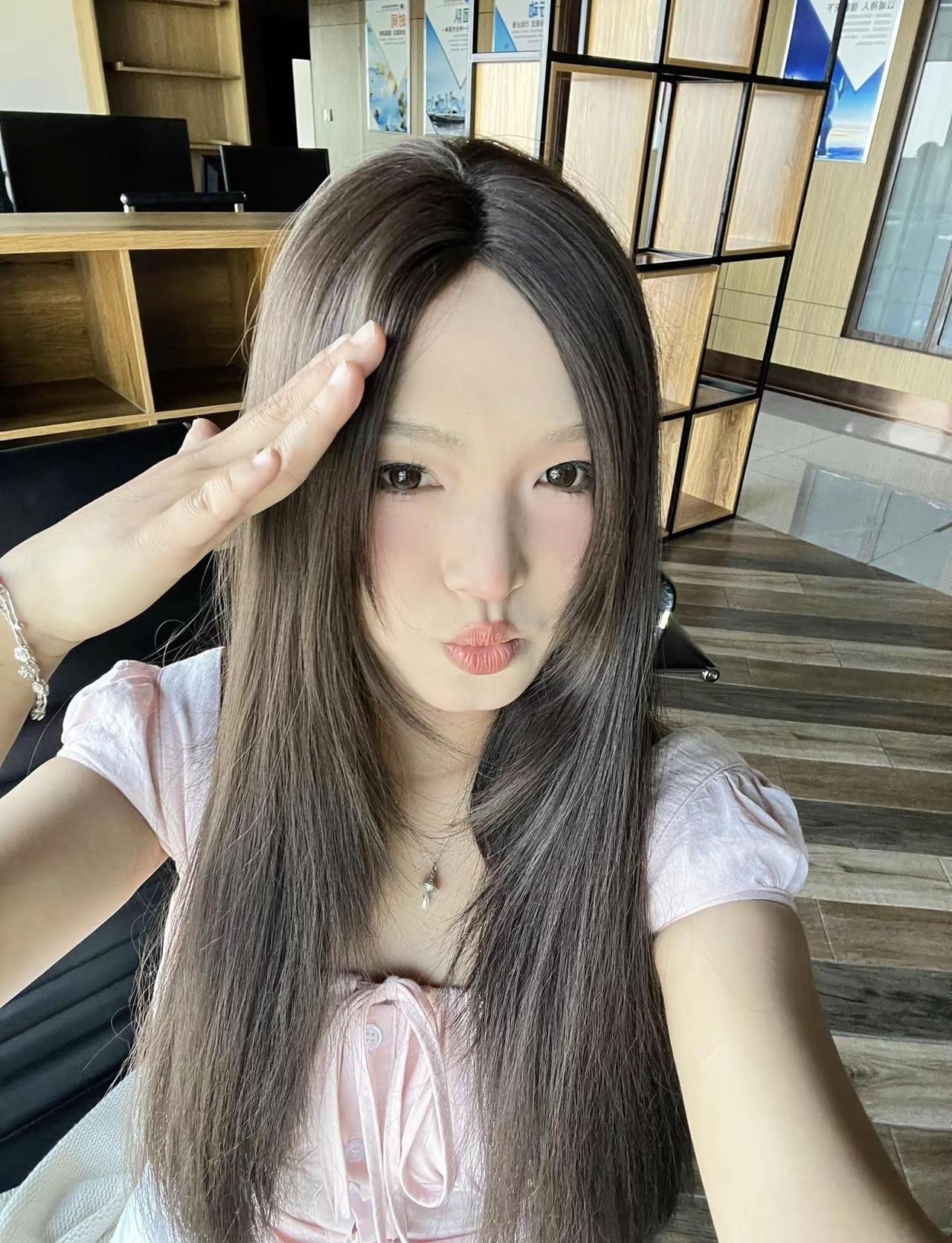 30岁第一次打扮自己30岁九零后宝妈今日穿搭