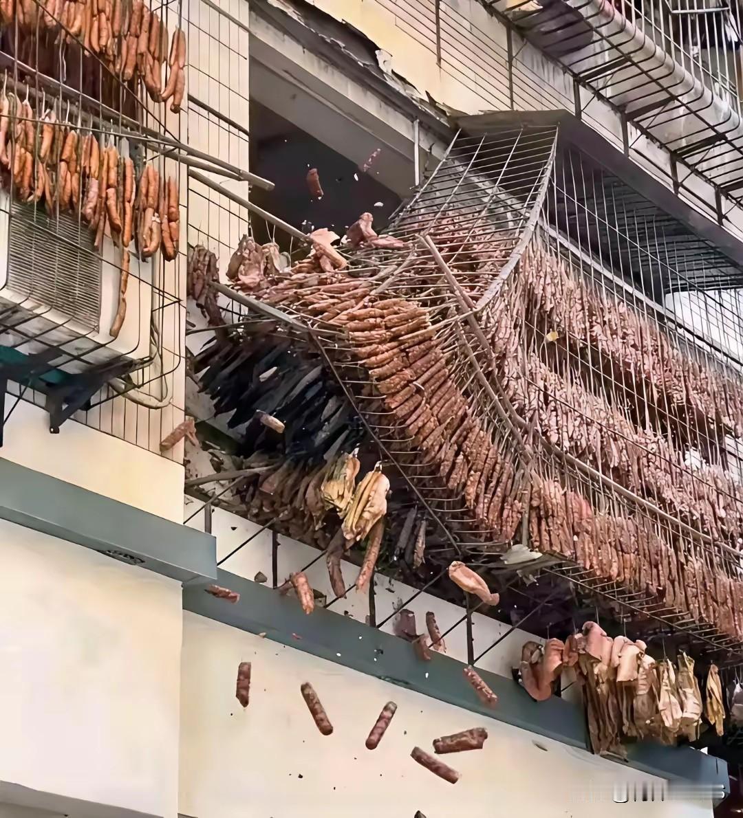 承受了它不该承受的重量