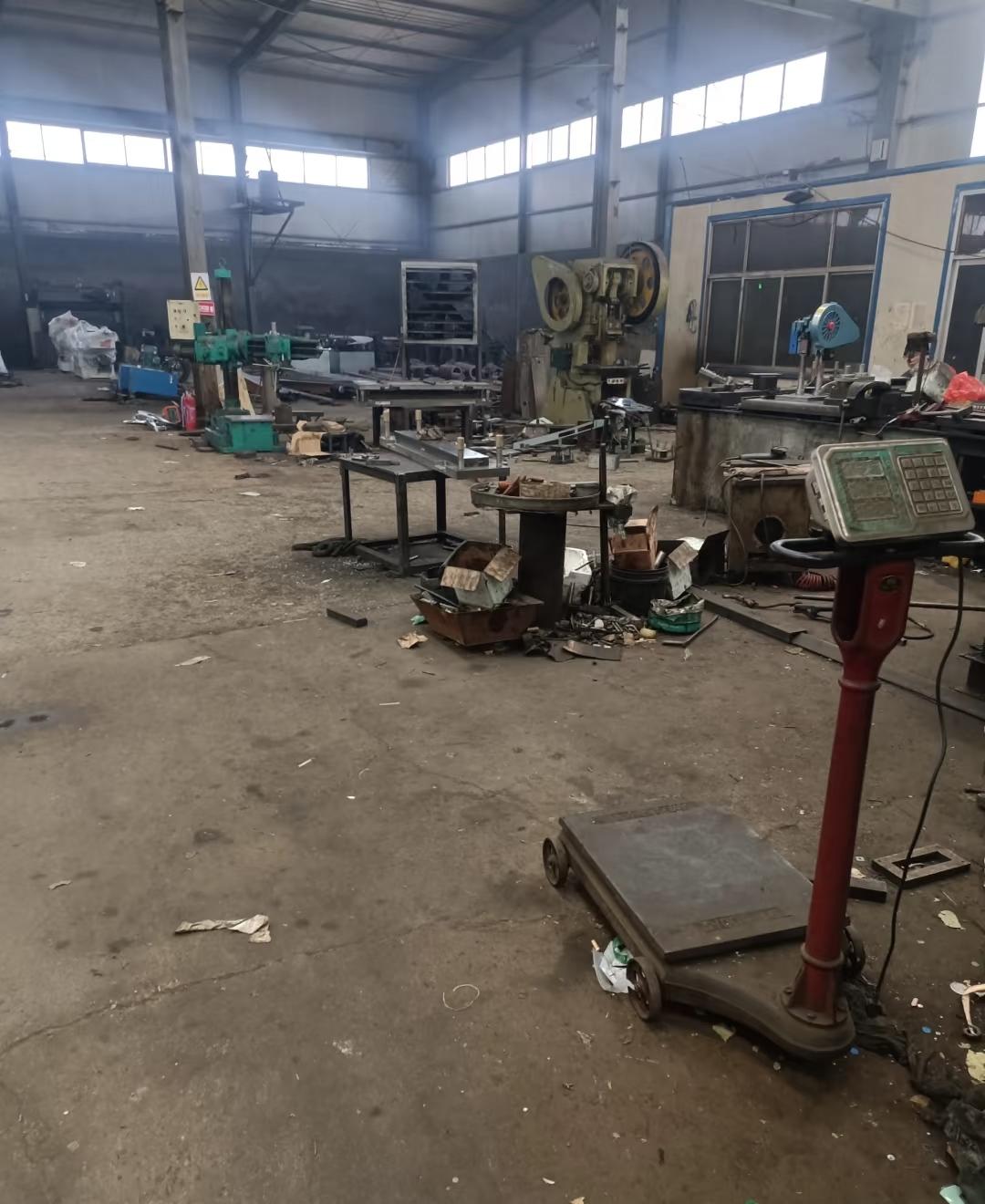 这个厂留不住员工，只要有手有脚过来面试基本上都要，年龄不超过45岁就可以了，这个