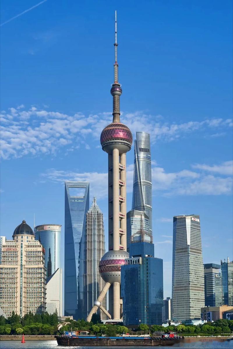 微博知名博主黄春怡被查上海爆料反腐倡廉据中央纪委国家监委消息，上海市金山区人