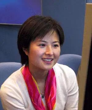 2015年，42岁的“央视名嘴”张泉灵辞职后，带着147万存款前往上海，投资了一