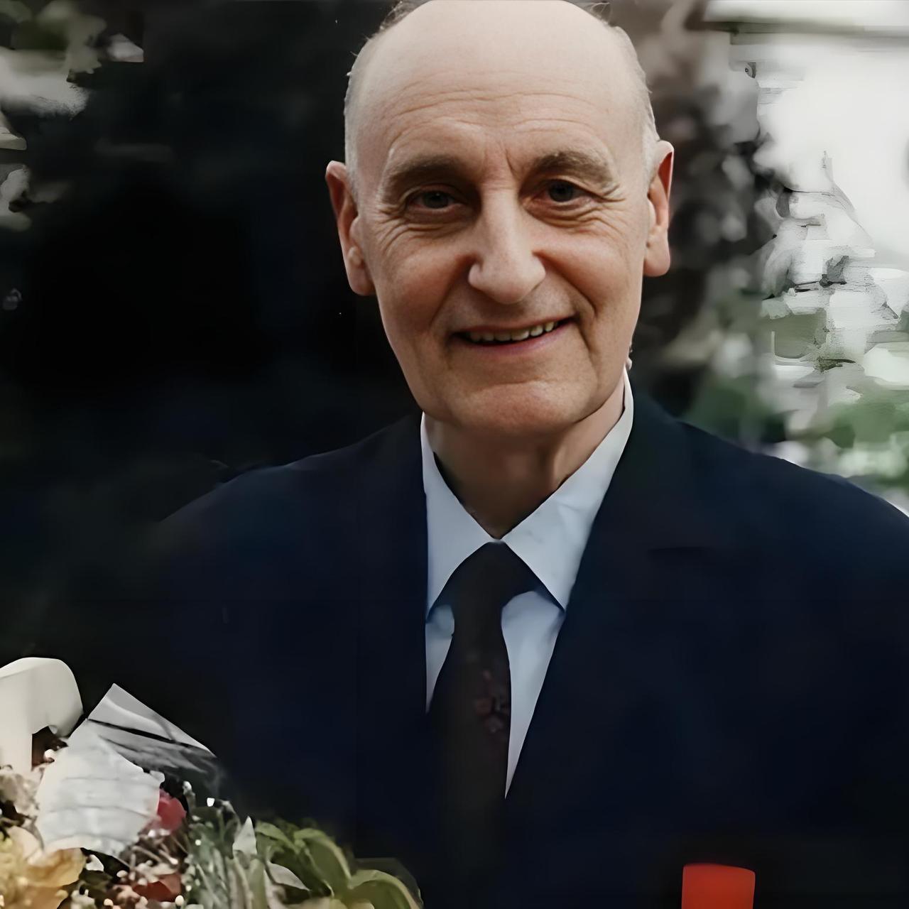 这事儿放今天，估计很多人得惊掉下巴！法国贵族米里拜尔，抵押巴黎房子，送70