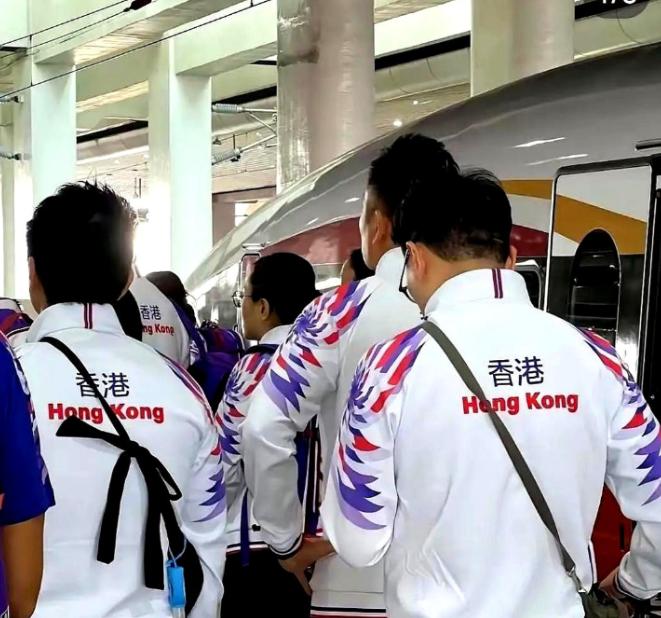 2025年全运会的赛场，藏着个让全网越品越有味道的小变化，不是哪个选手爆了冷门，