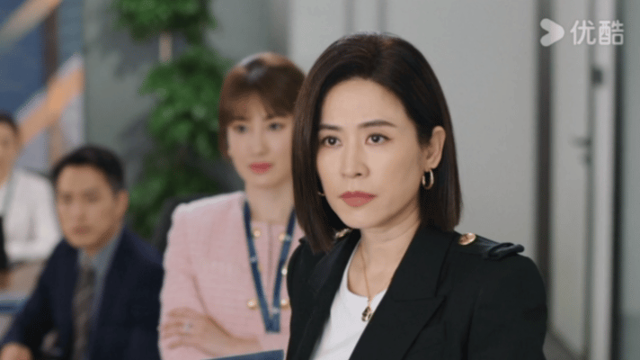 港剧爹富富一窝巨塔之后《巨塔之后》里的兄弟姐妹算计太狠了，比职场还让人后背发凉！