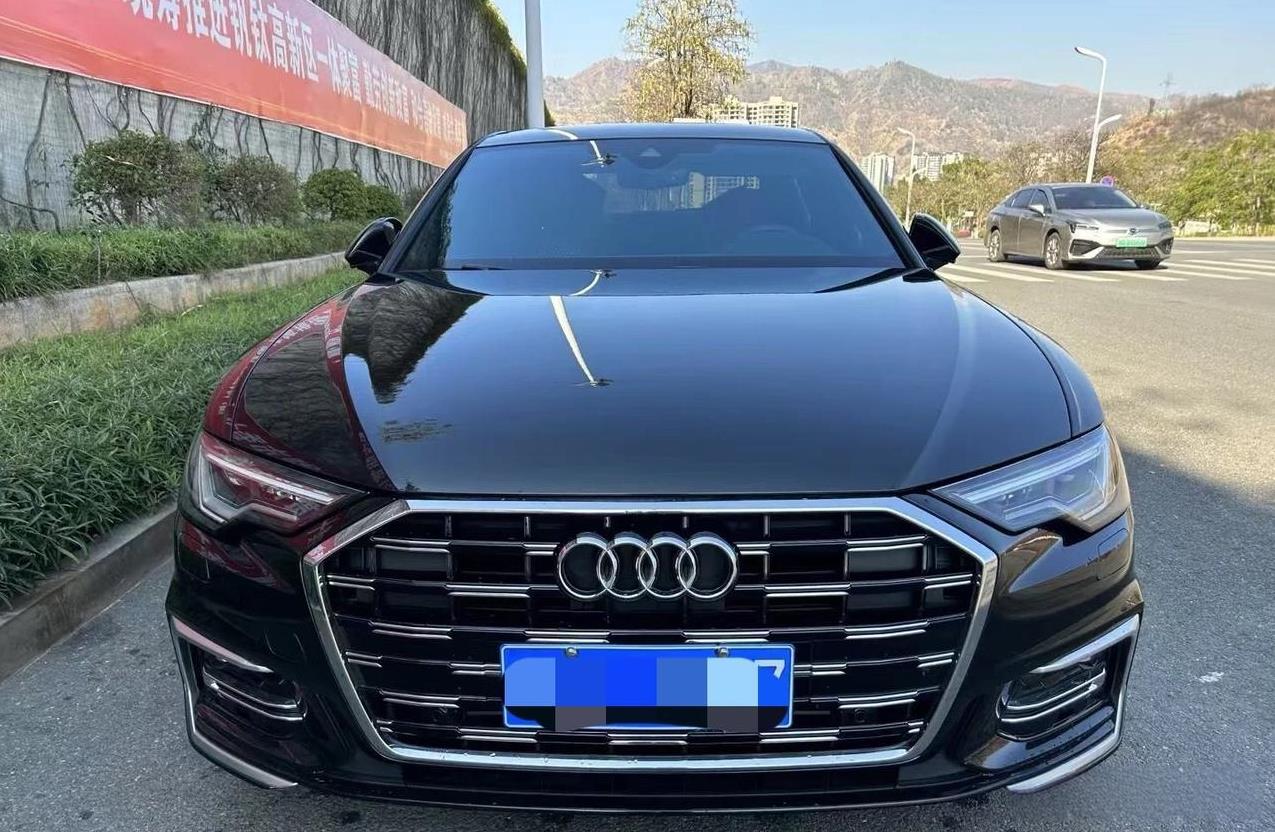 那些瞧不起豪华车奥迪A6L的人。我就想问问你40多万的车，你能买得起吗？就算现